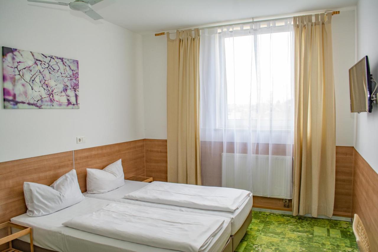 24Seven Apartments - Self Check-In Альтдорф Екстер'єр фото